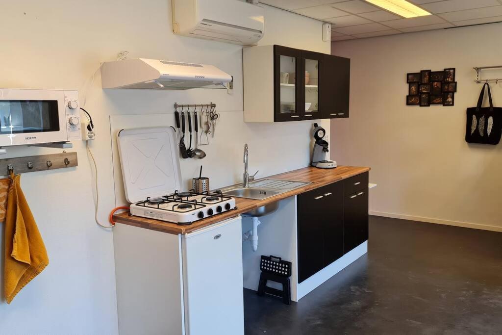 Oude Meesters Bolsward Exterior photo